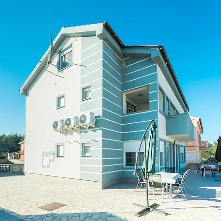 Apartment Pavlovic
